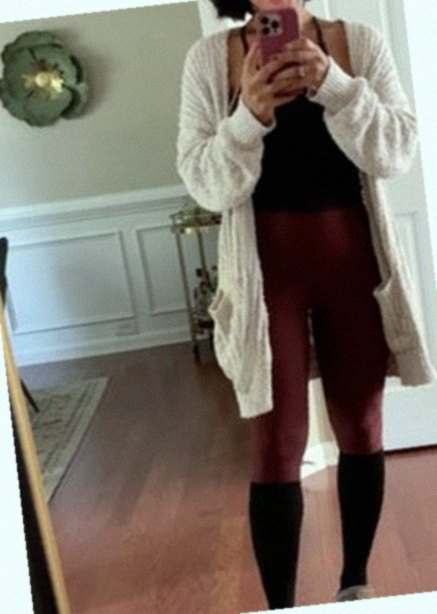<h2>240,000+ Women Wear  Daily </h2>